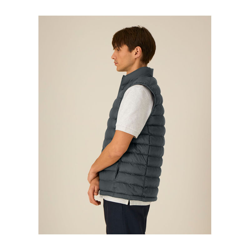 The men's body warmer