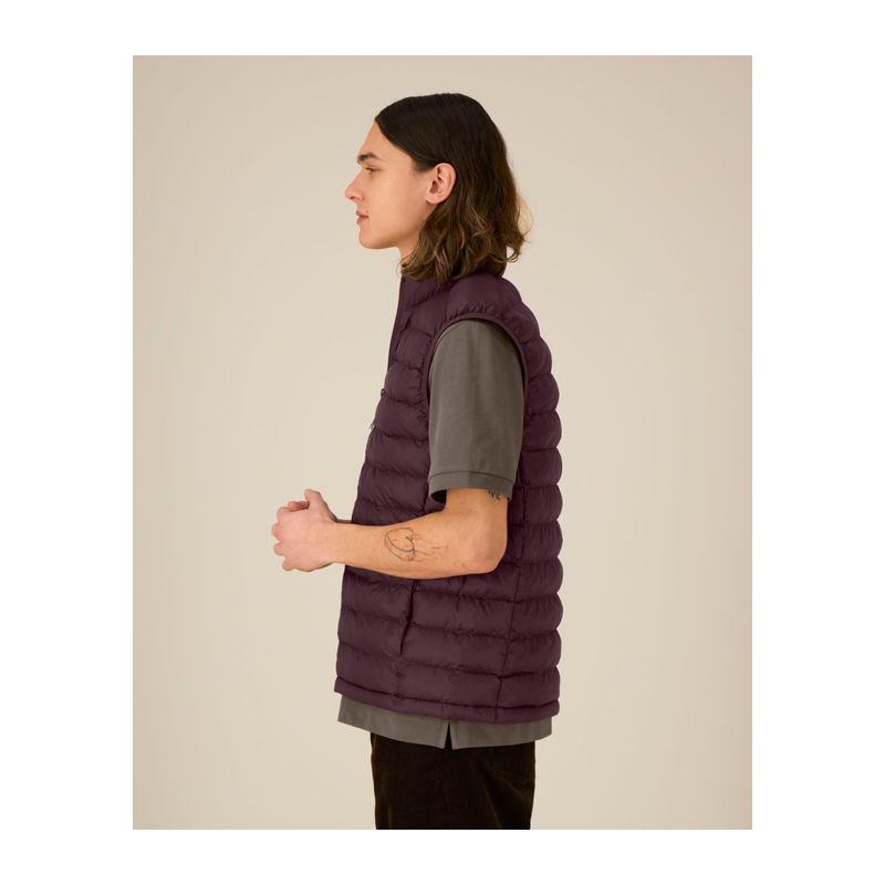 The men's body warmer
