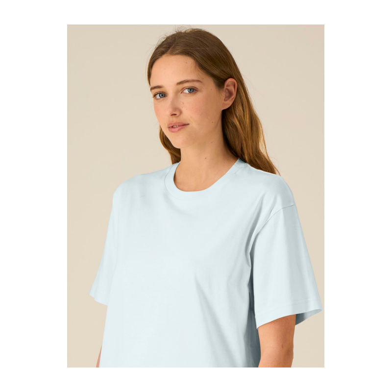 The iconic mid-light unisex relaxed t-shirt