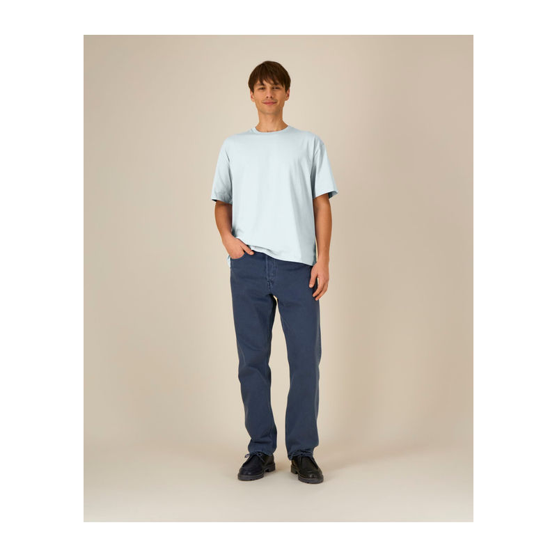 The iconic mid-light unisex relaxed t-shirt