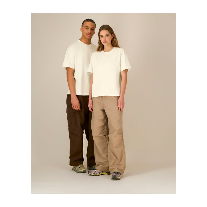 The iconic mid-light unisex relaxed t-shirt