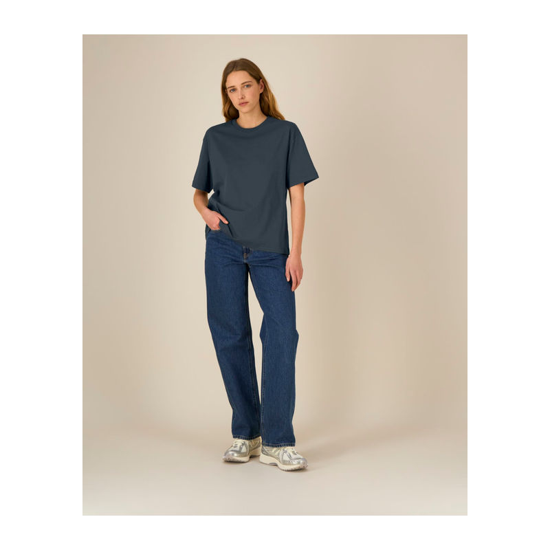 The iconic mid-light unisex relaxed t-shirt