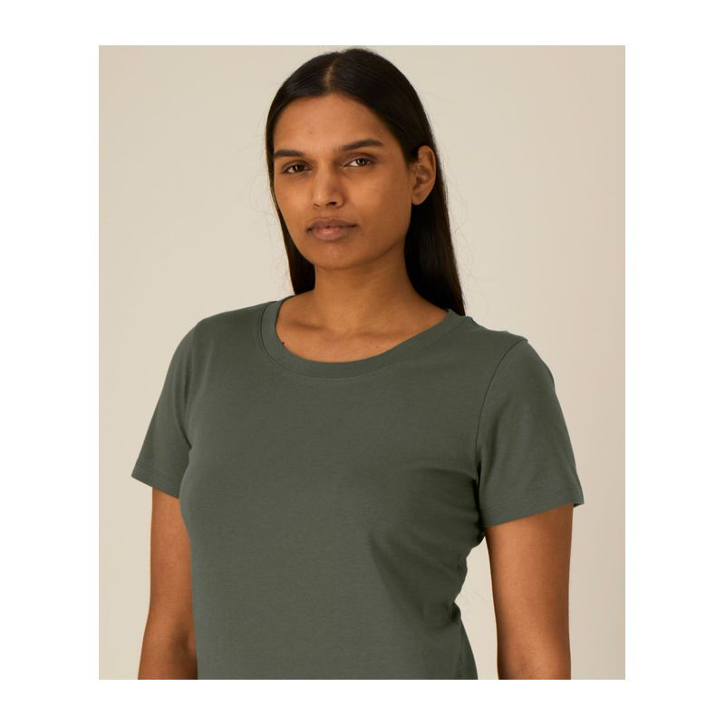The iconic mid-light women’s fitted t-shirt
