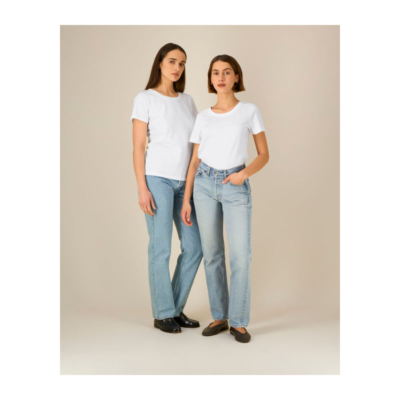 The iconic mid-light women’s fitted t-shirt